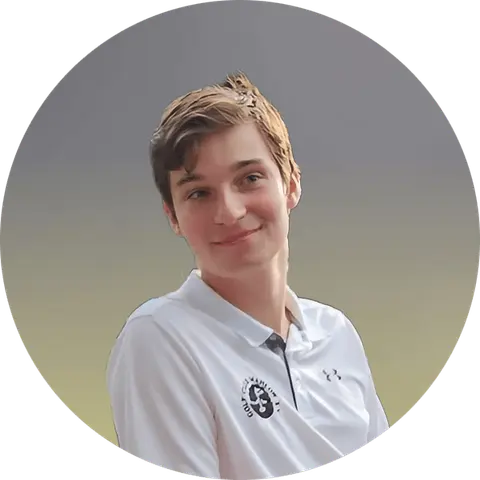 Porträt von Maximilian Speer, Jugendwart des Golfclub Mahlow